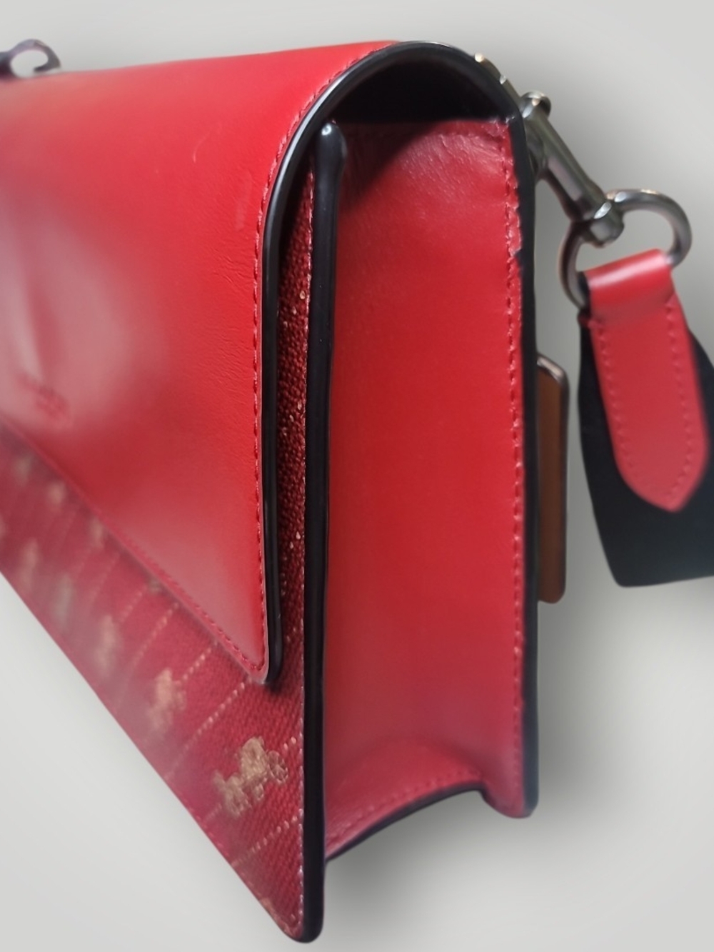 COACH Turner Flap Crossbody Red Calf Leather Bag Excellent Condition - Picture 6 of 16